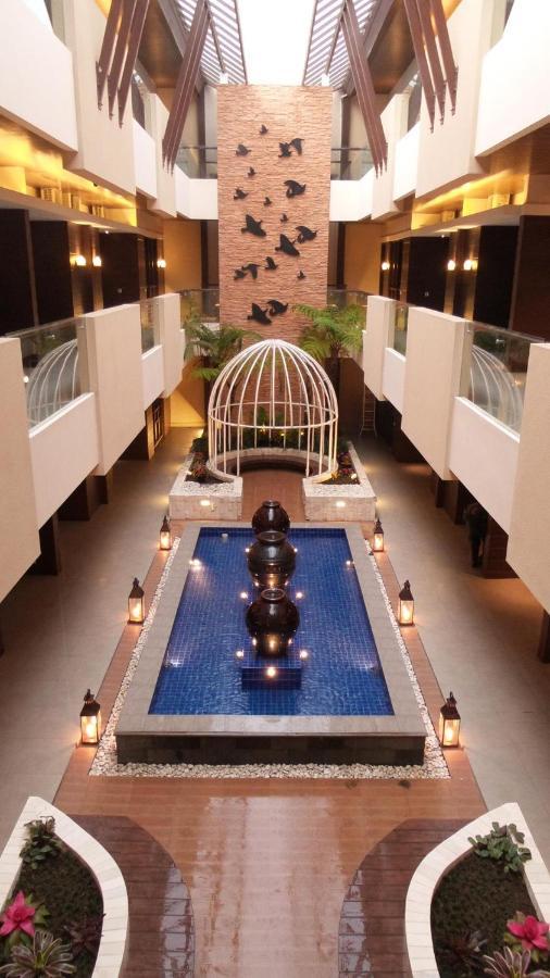 Sweet Garden Guest House Malang Ngoại thất bức ảnh